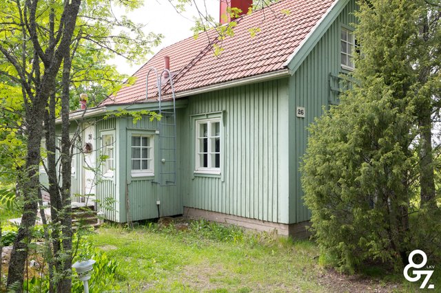 Omenajärvenpolku 26