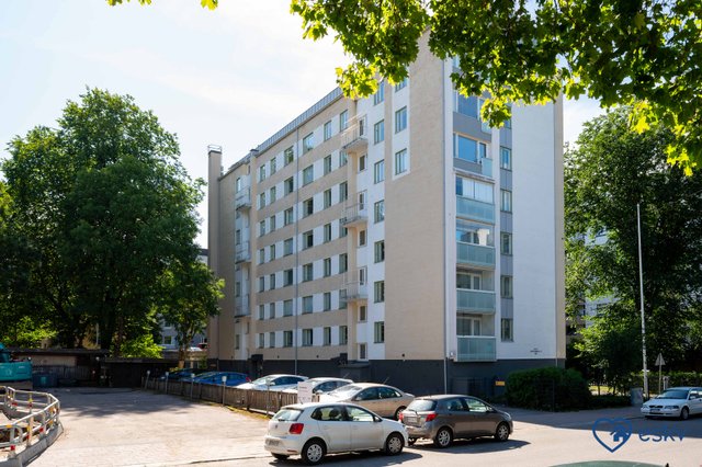 Luostarinkatu 8 A