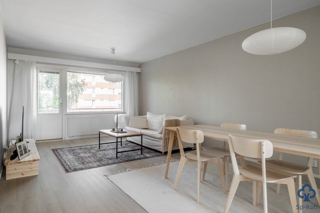 Kivikartiontie 7 B