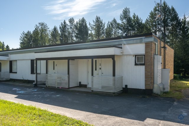 Varsitie 4 as
