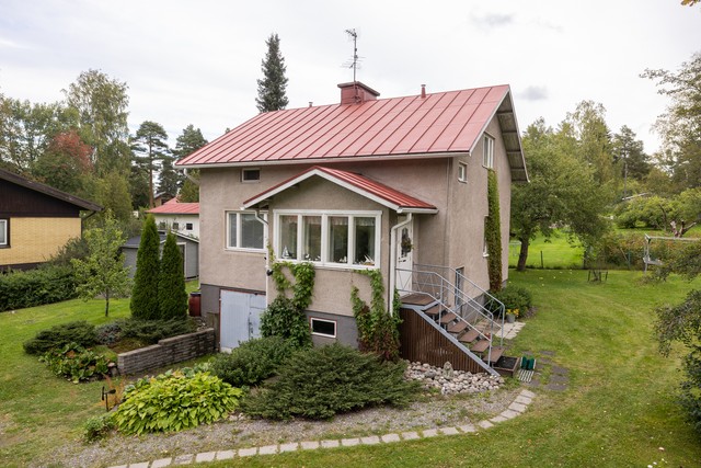 Jäniksenpolku 20