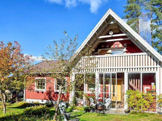 Syrjäntie 176