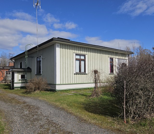Tärpättipolku 9