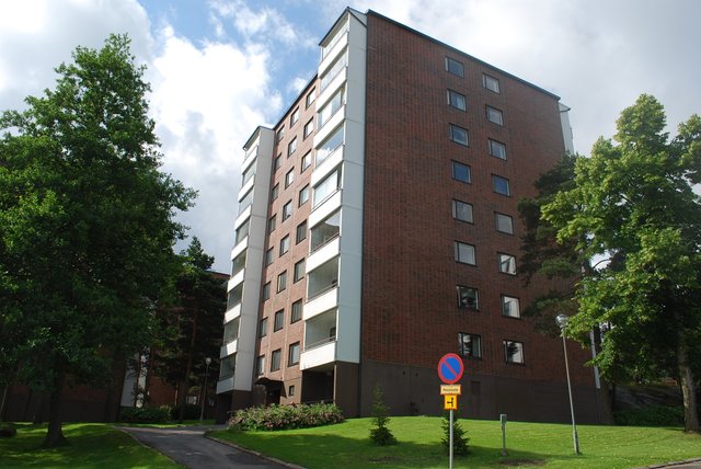 Eskonkatu 8 B