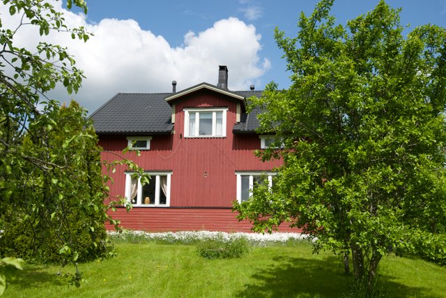 Kullantie 8