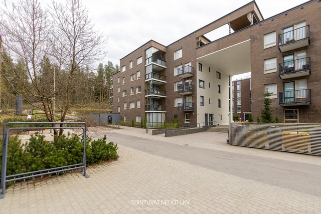 Klariksentie 4 D