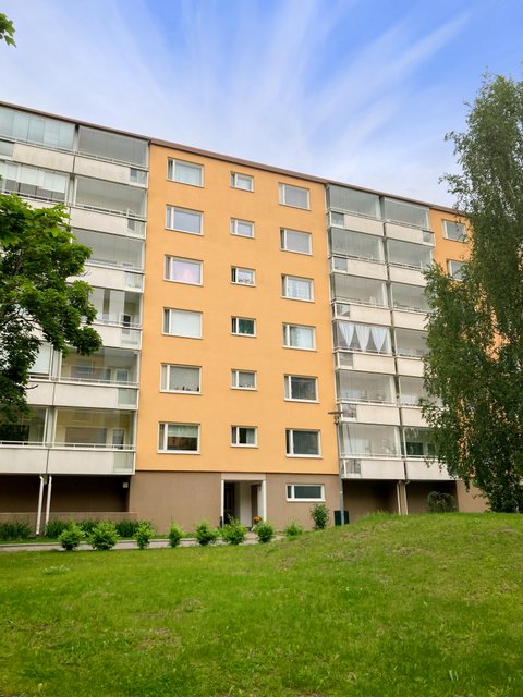 Laajametsänkuja 6 E