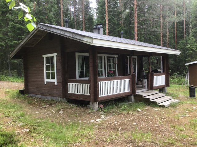Aamutähdentie 184