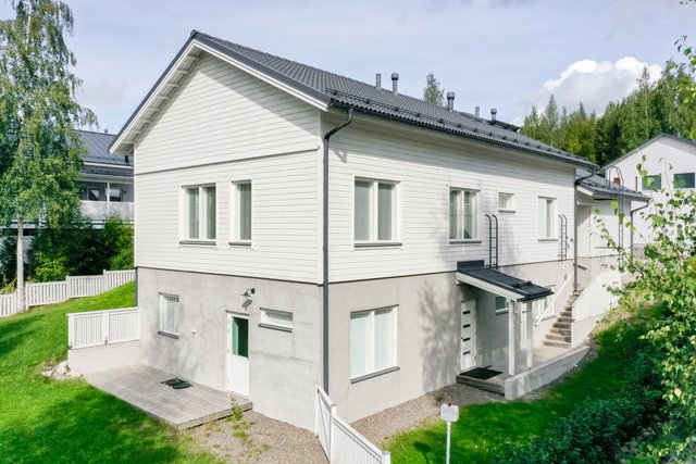 Ukonkivenkatu 18