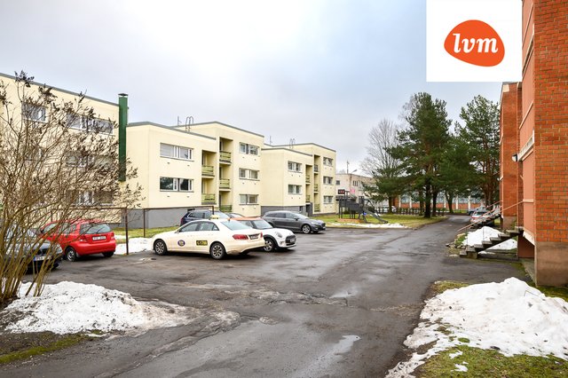 Voorimehe tänav 15b