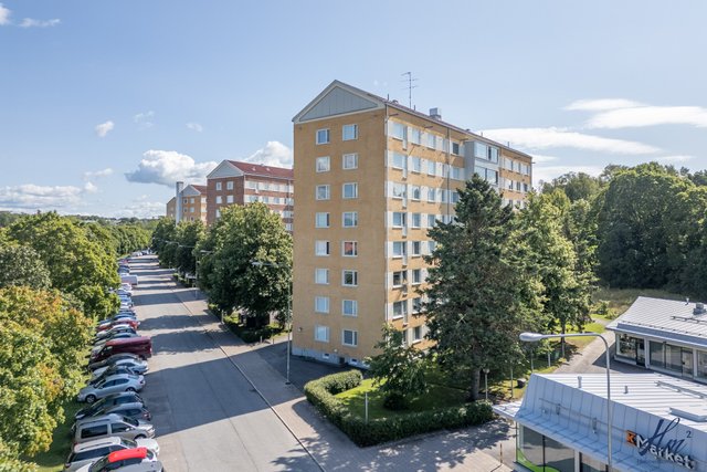 Kivikartiontie 3 E