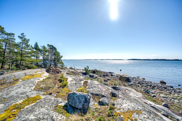 Uvlotin Saari