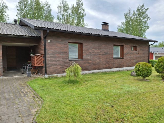 Eteläinen rinnetie 19