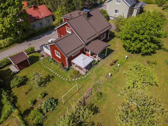 Länsi-Louhenkatu 45