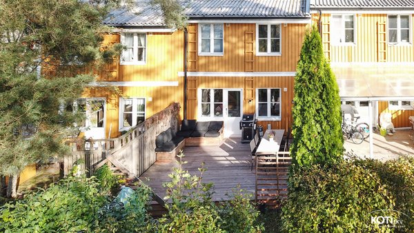 Hösmärinkuja 4 A