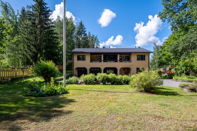 Hämeentie 24