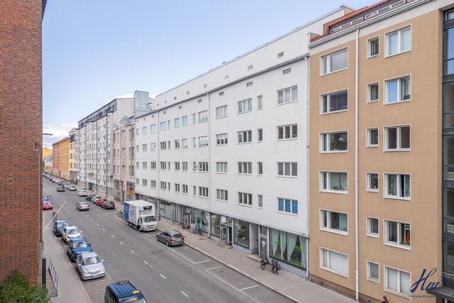 Läntinen Pitkäkatu 20 C