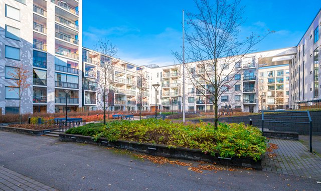 Leikosaarentie 32 E