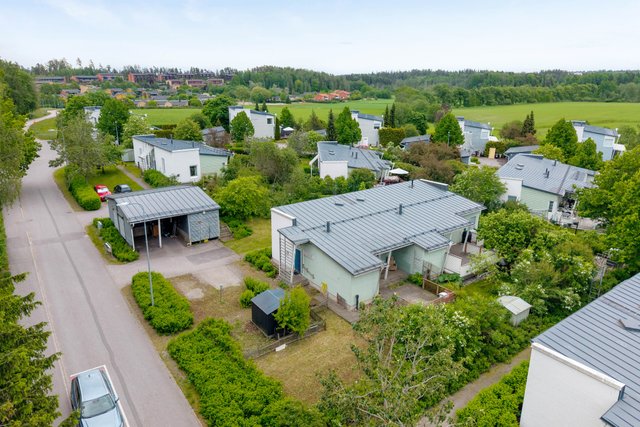 Emännäntie 9 A