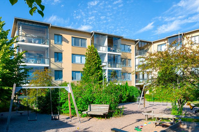Kuvernöörinkuja 5 A