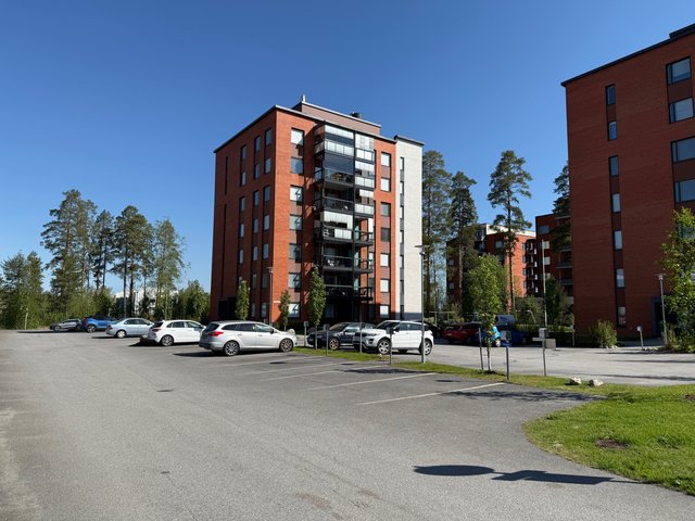 Vehkakuja 4 B
