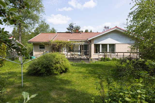 Nousiaistenkatu 13