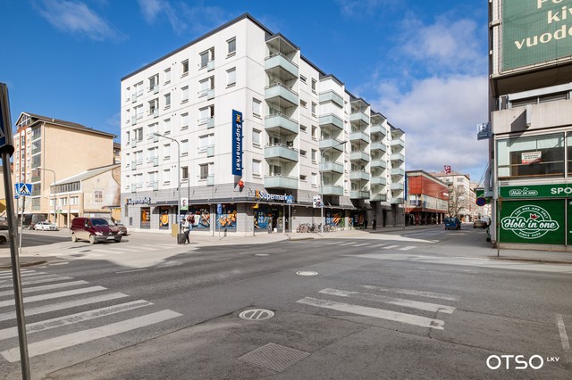 Antinkatu 19 B