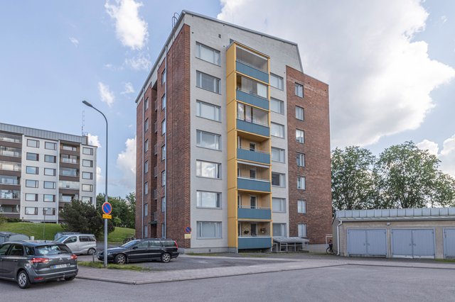 Juhannuskatu 8 c