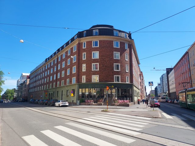 Fredrikinkatu 71 A