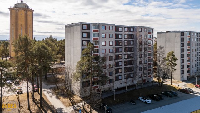 Tornipolku 4 B
