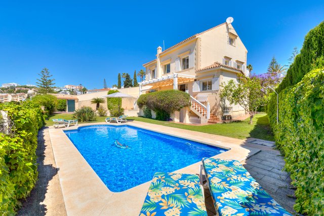 Calle Hortensia 8