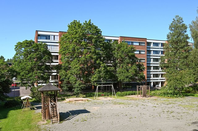 Sarvimäentie 8 K