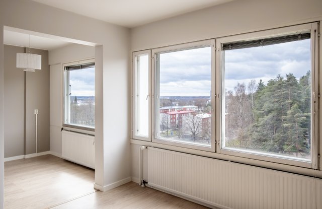 Kauppakatu 72 C