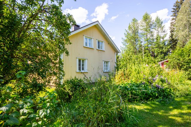 Kruuvinkyläntie 8