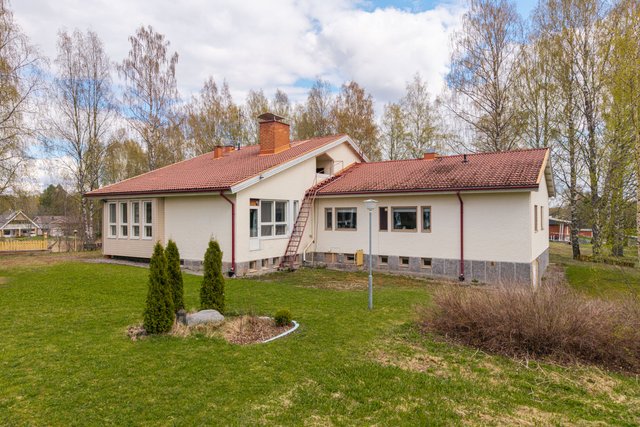 Lukkarintie 4