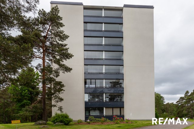 Nostoväenkatu 5 B
