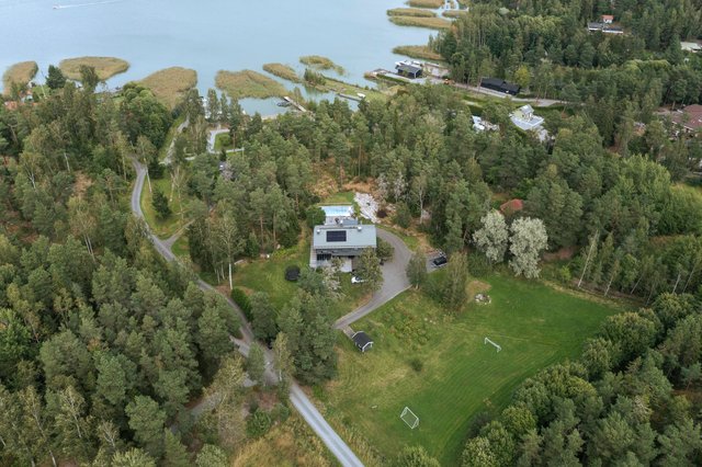 Tupavuorentie 21