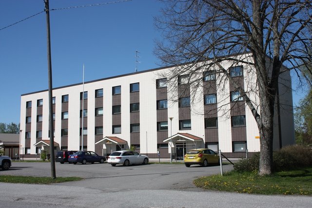 Kirjatie 8 C