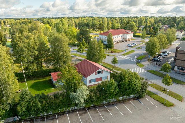 Keskuskatu 15