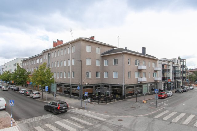 Keskuskatu 9 A