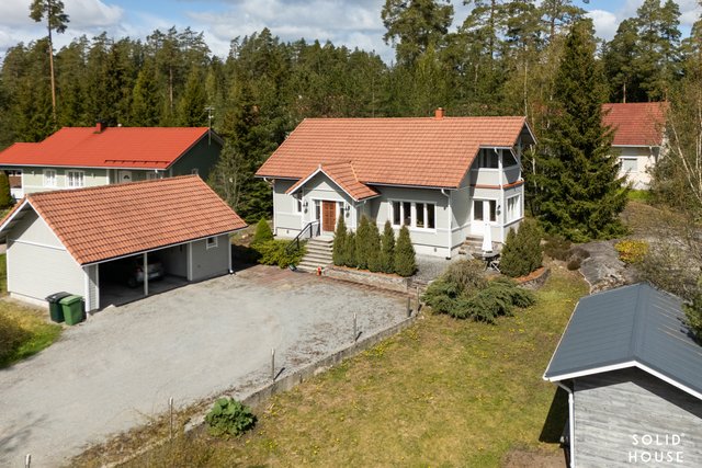Paasikuja 1