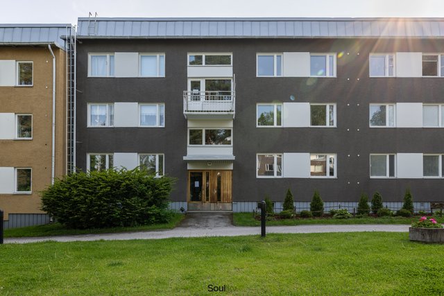 Rusthollinpolku 4 A