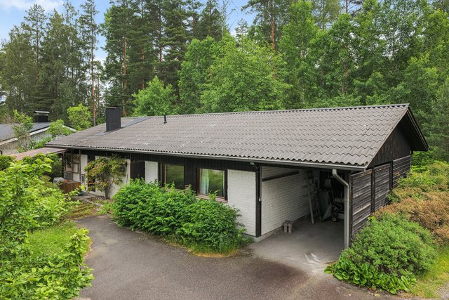 Ruutisarventie 1