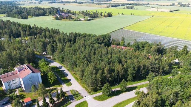Juliuksentie 18