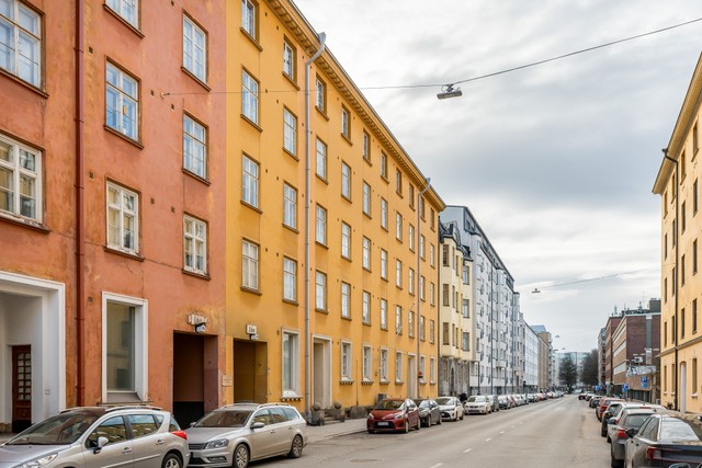 Läntinen Pitkäkatu 16b B