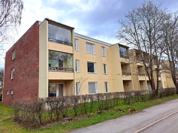 Itäinen Linjapuisto 13 A