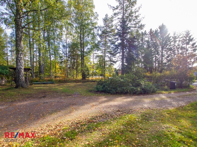 Rajakyläntie 21b