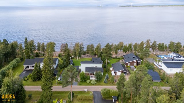 Kaakkuriniementie 26