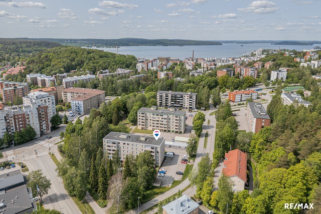 Kiveriönkatu 8 B