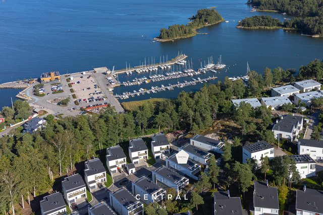 Nokkalanpuisto 9